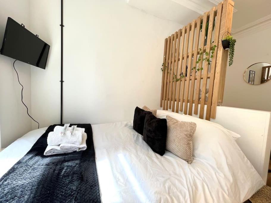 Апартаменти Flat 12, 10 St John'S Road Борнмут Екстер'єр фото