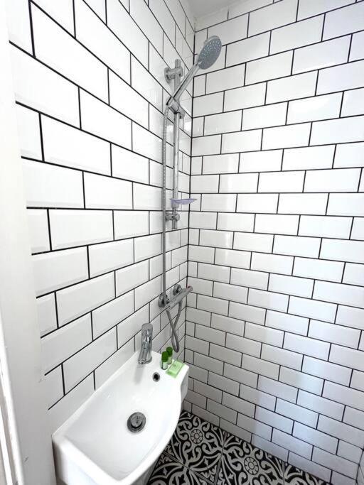 Апартаменти Flat 12, 10 St John'S Road Борнмут Екстер'єр фото